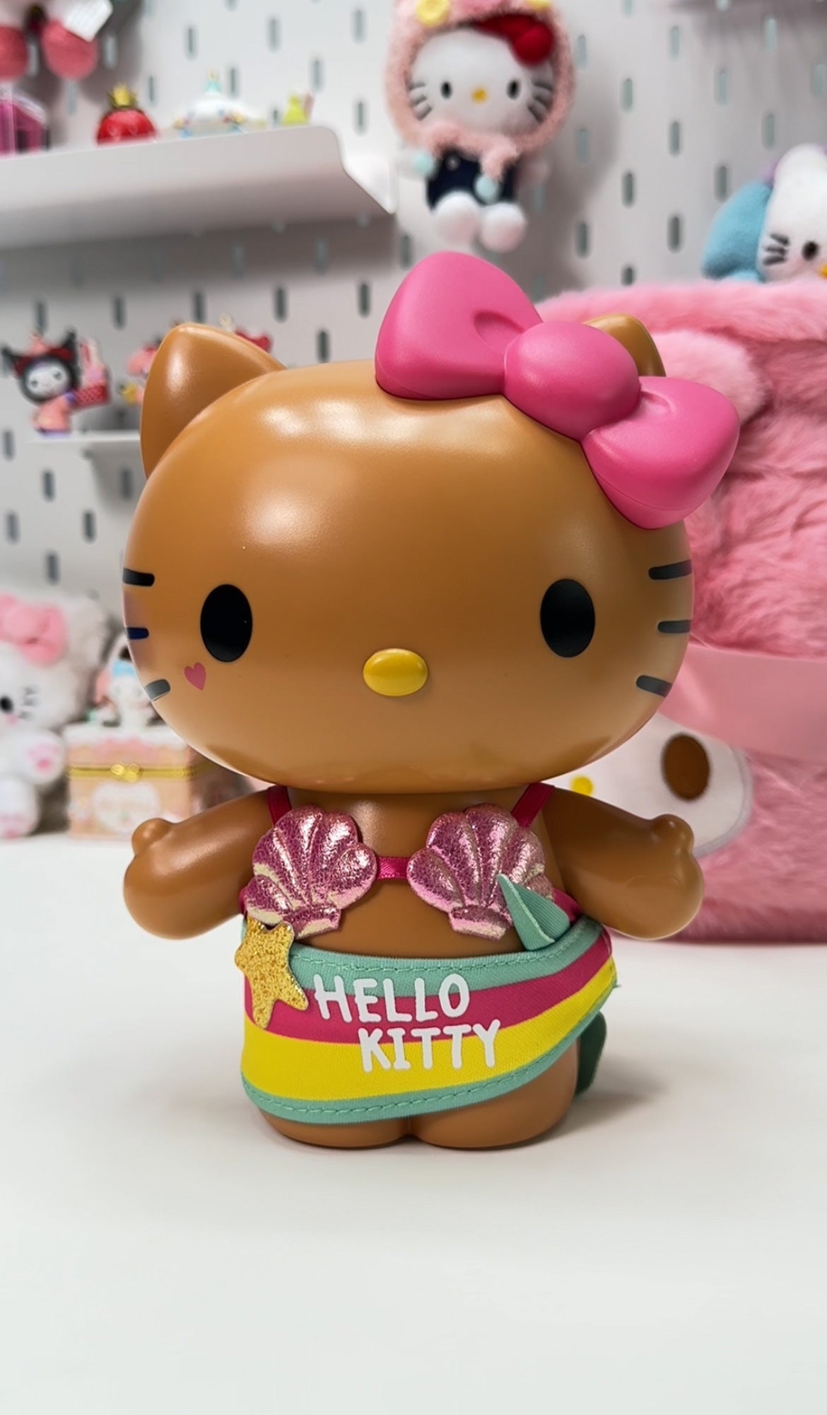 Hello Kitty Beach Surfing Bluetooth Speaker Gift Box