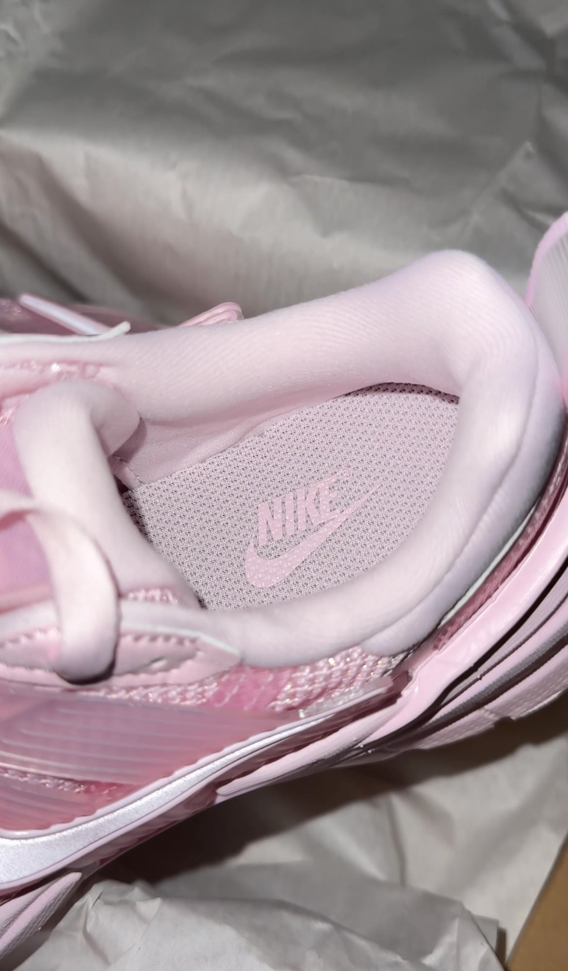 Nike V2K Run Women's Shoes Smokey Mauve (OFFICIAL)