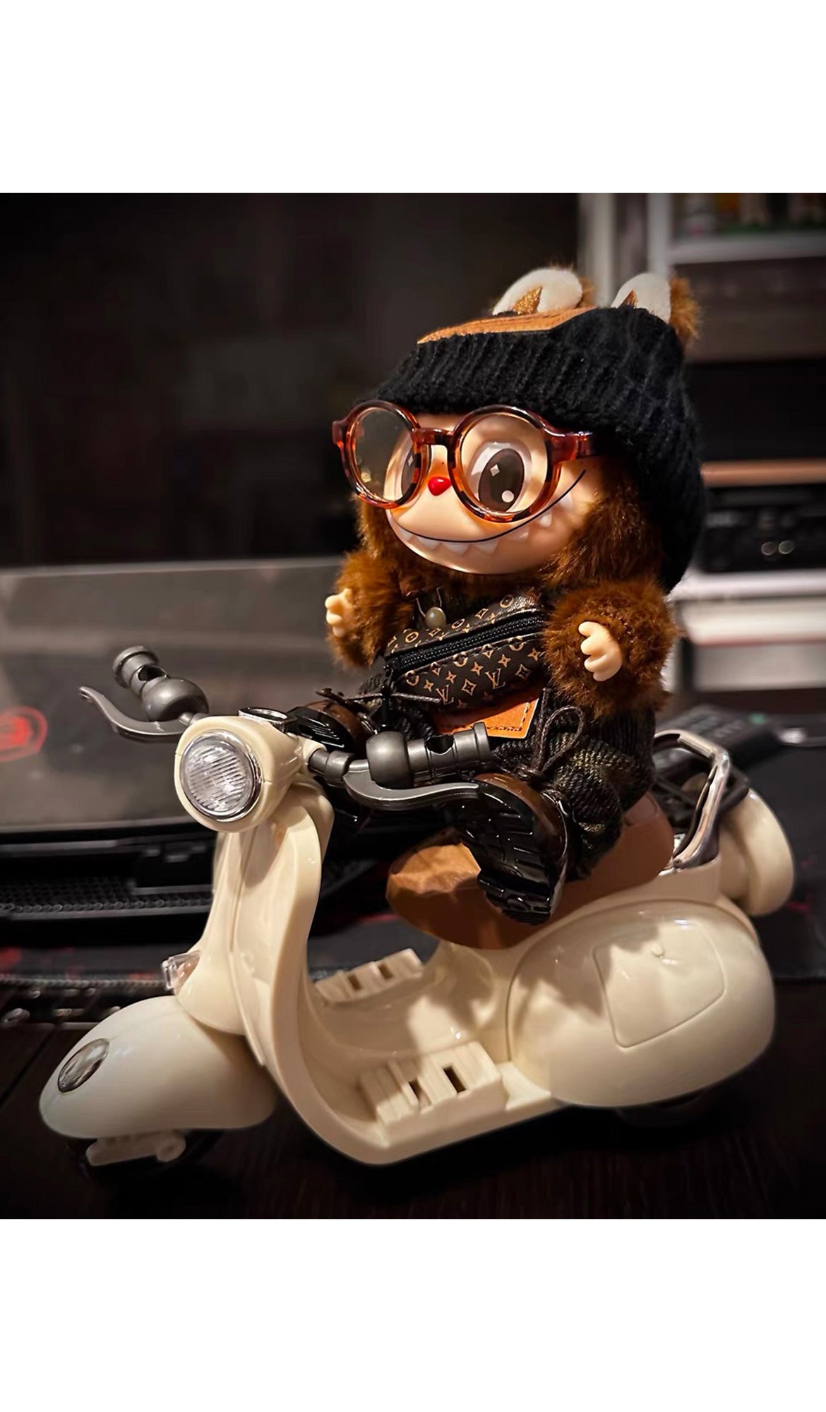 Labubu Mini Toy – Electric Bike Doll Motorcycle for Creative Play(No Battery)