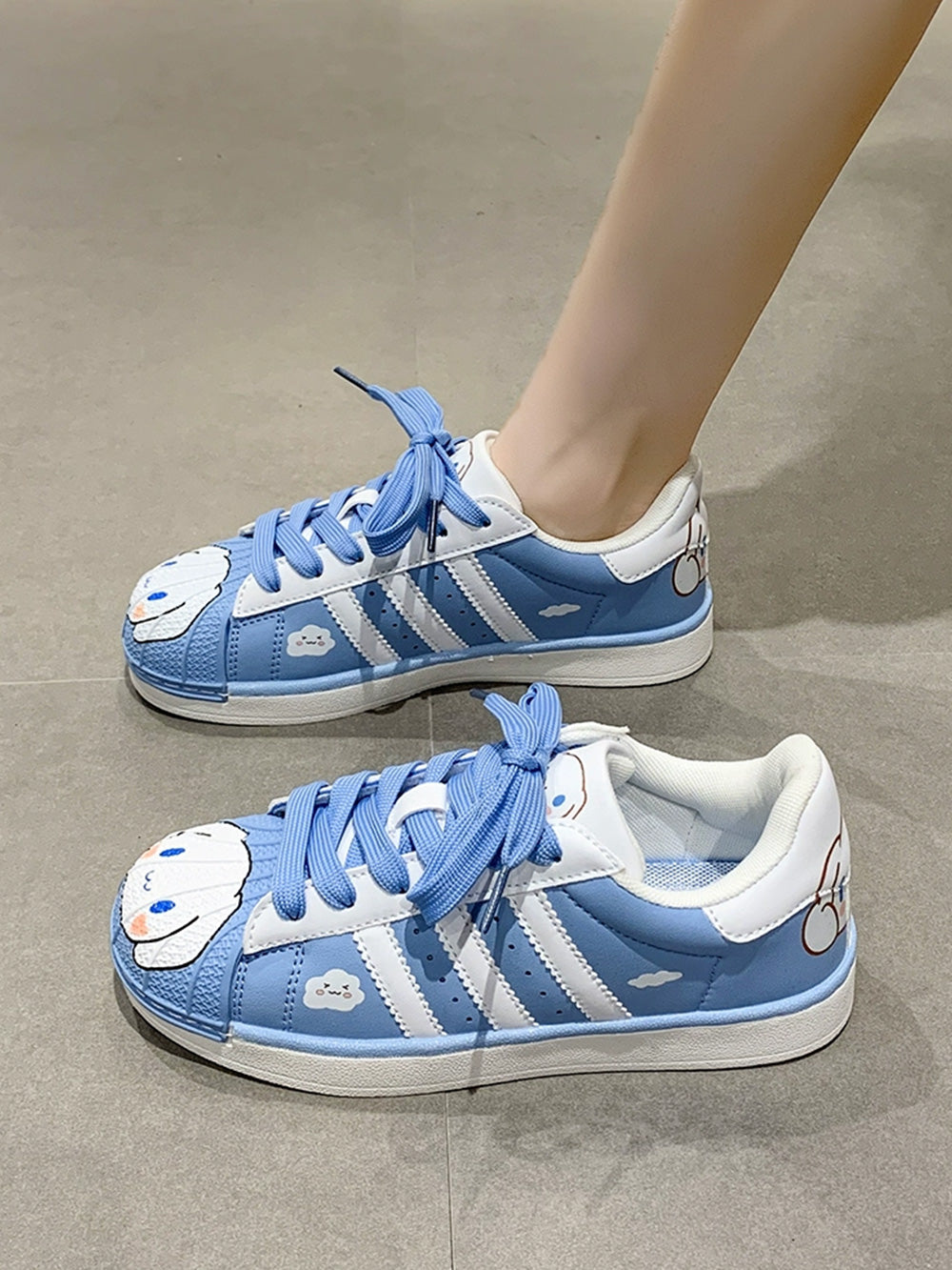 Women's cartoon white sneakers | Shell-toe flat-soled casual sneakers