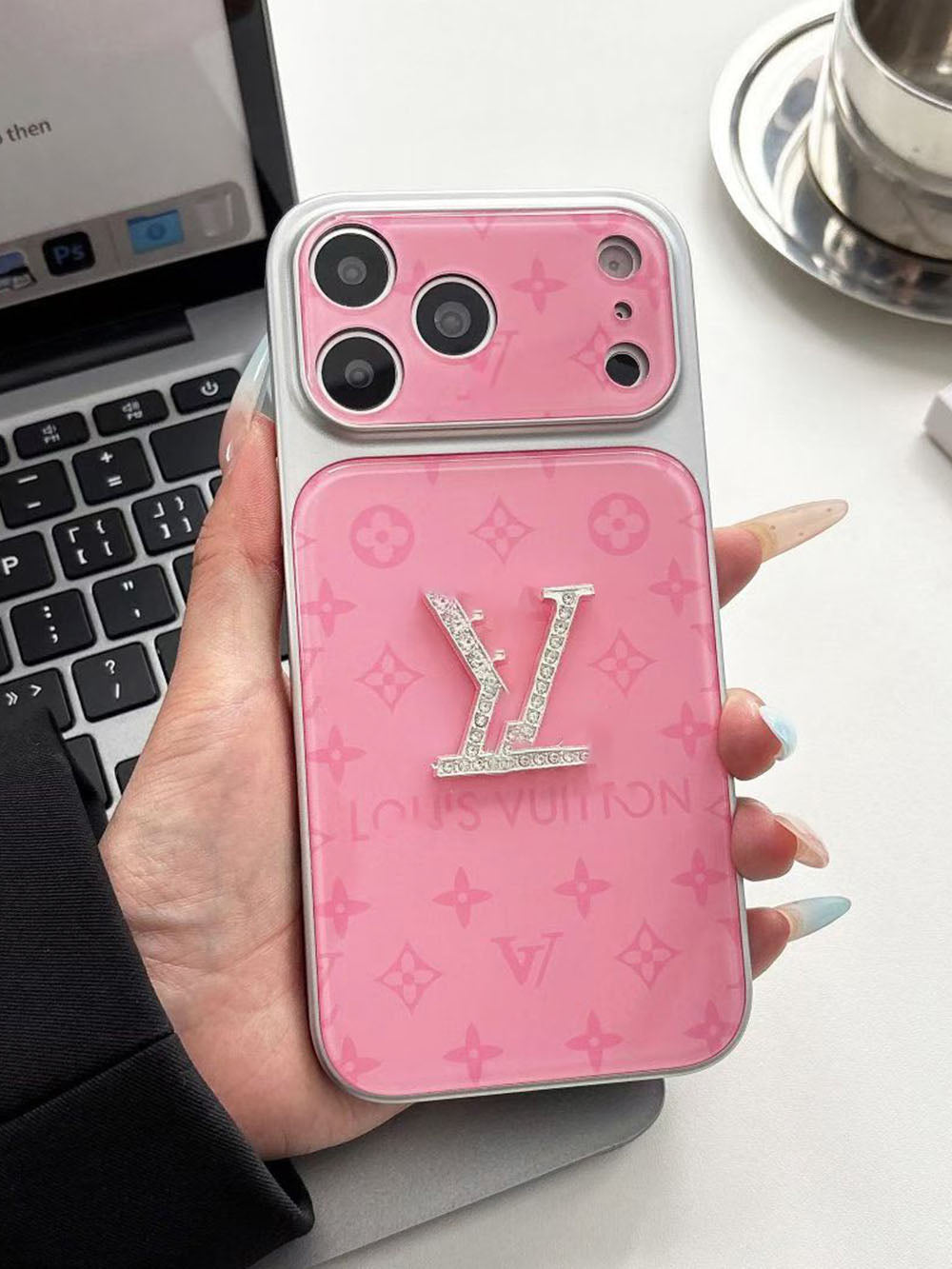 L series Phone case 2070 | (subject to the video/image)