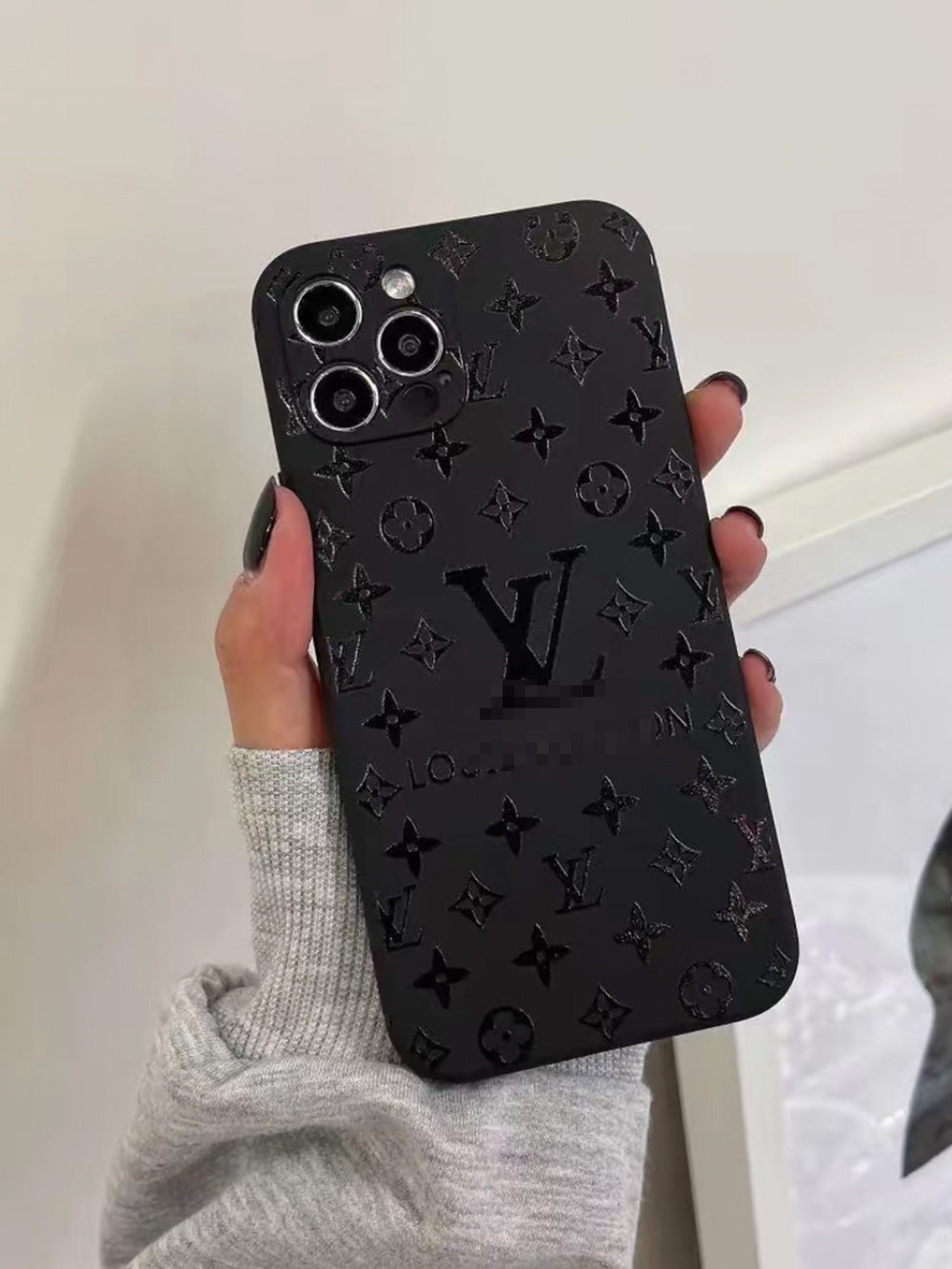 L series iPhone  case 2009 | Trendy black presbyopia