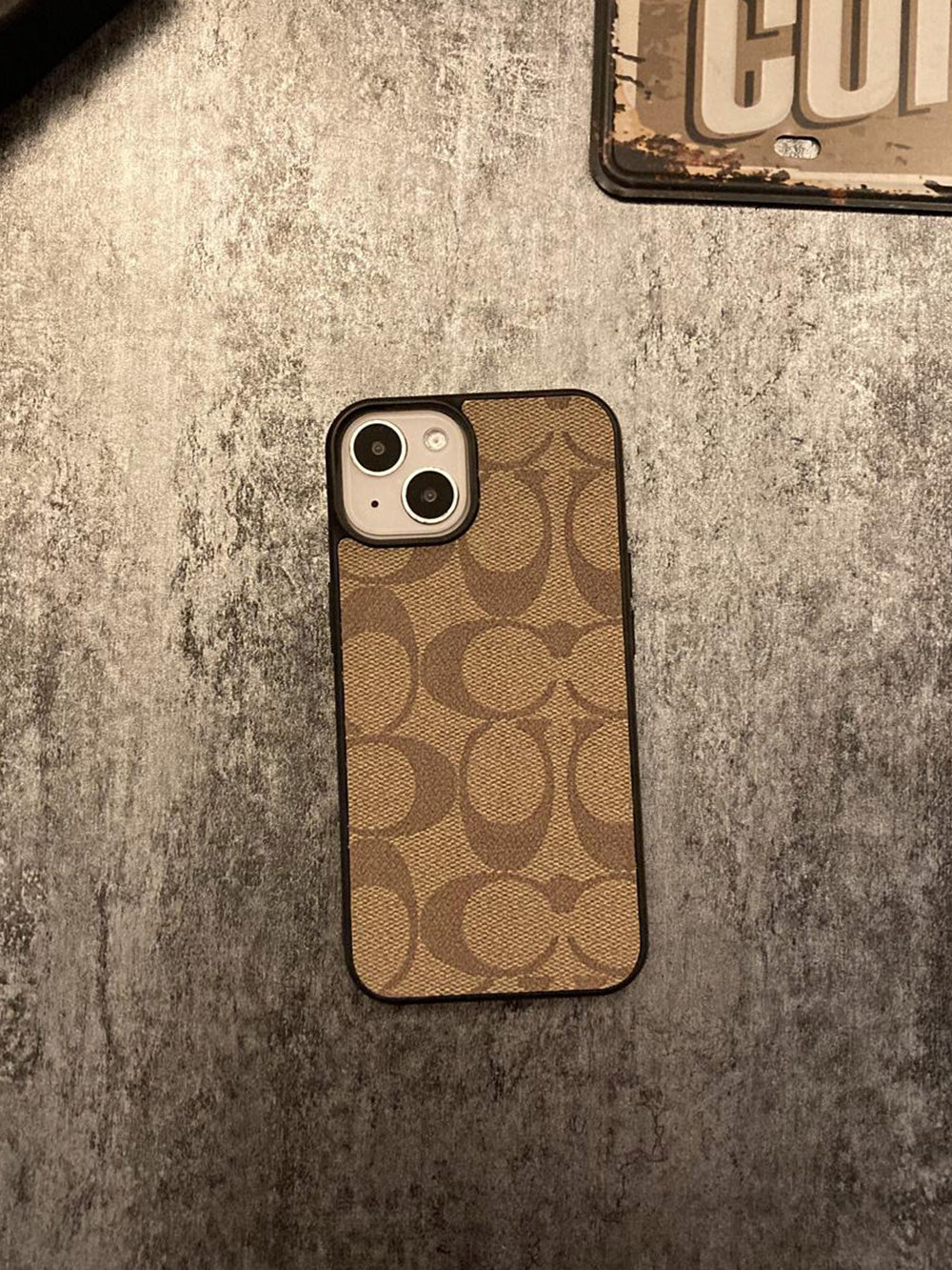 iPhone  case 2010 |Leather, luxury and high-end