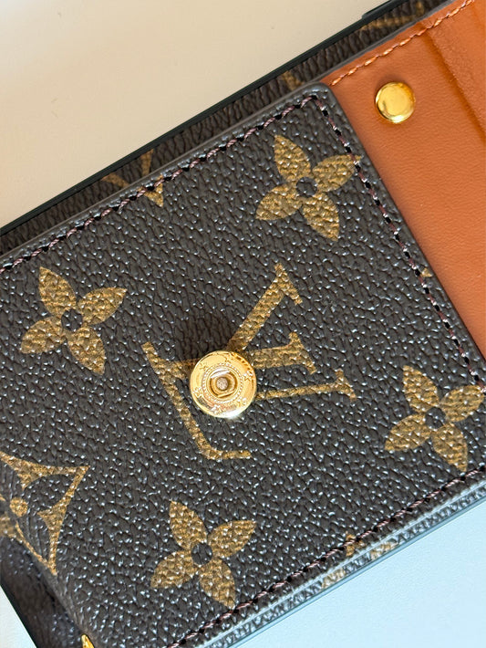 Brown iPhone case 2002 | Accordion card holder (subject to the video)