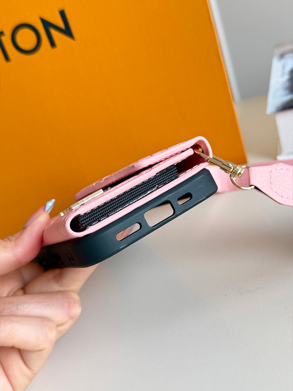 L series Phone case 1030 |  with card holder (subject to the video)