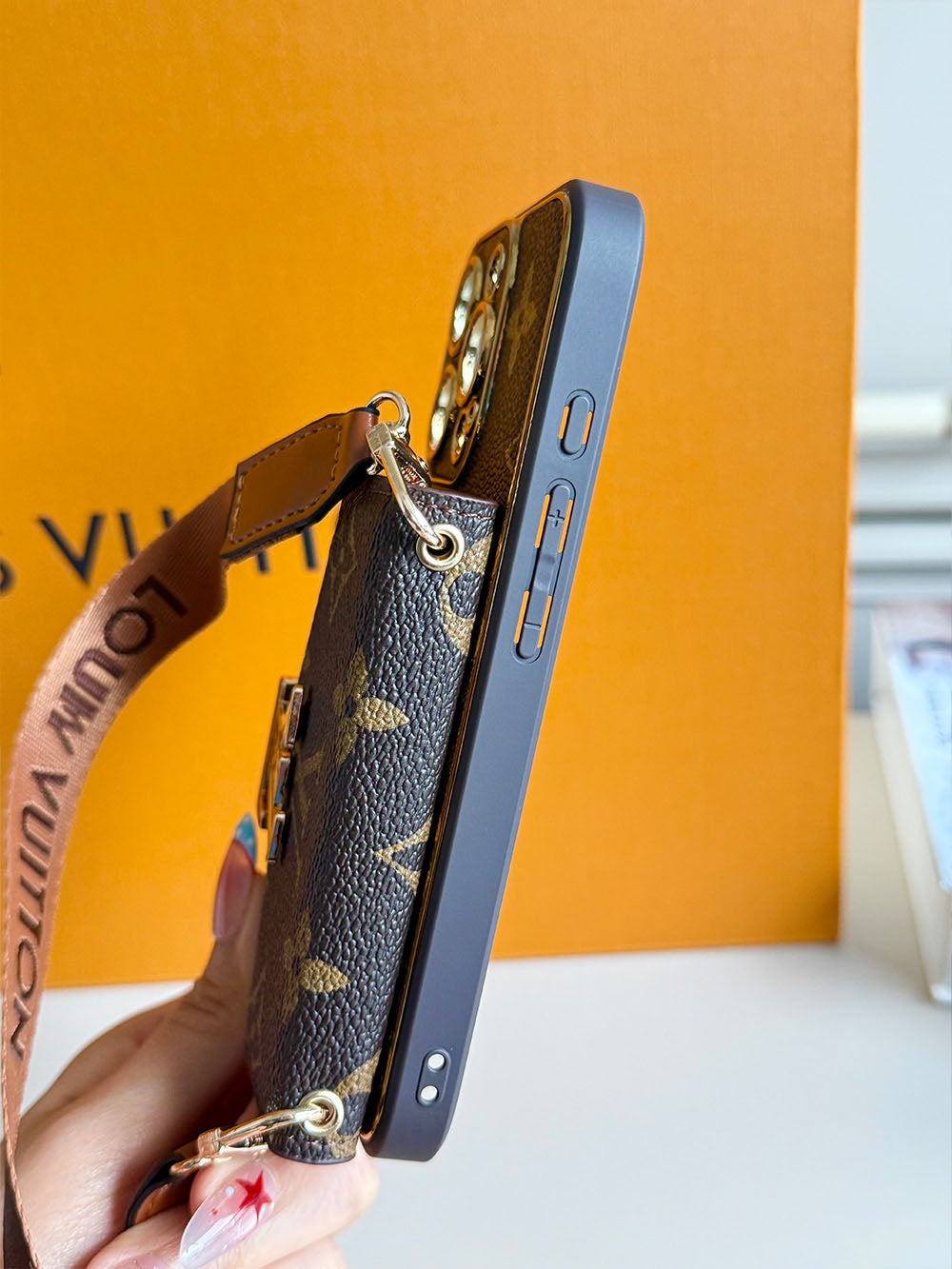 L series Phone case 1038 | with card holder (subject to the video)