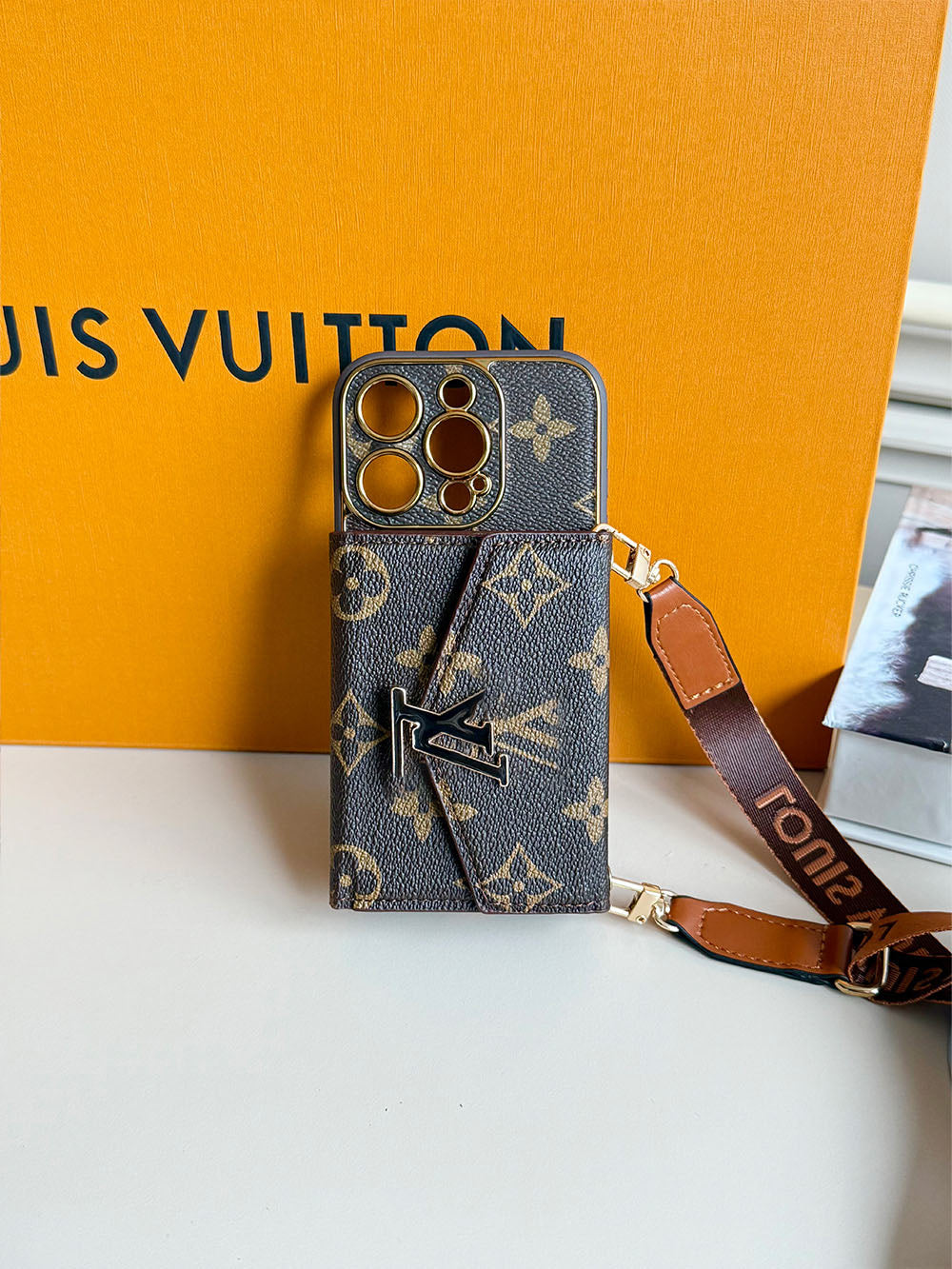 L series Phone case 1038 | with card holder (subject to the video)