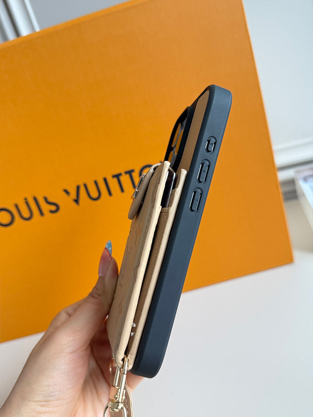 L series Phone case 1039 | with card holder (subject to the video)