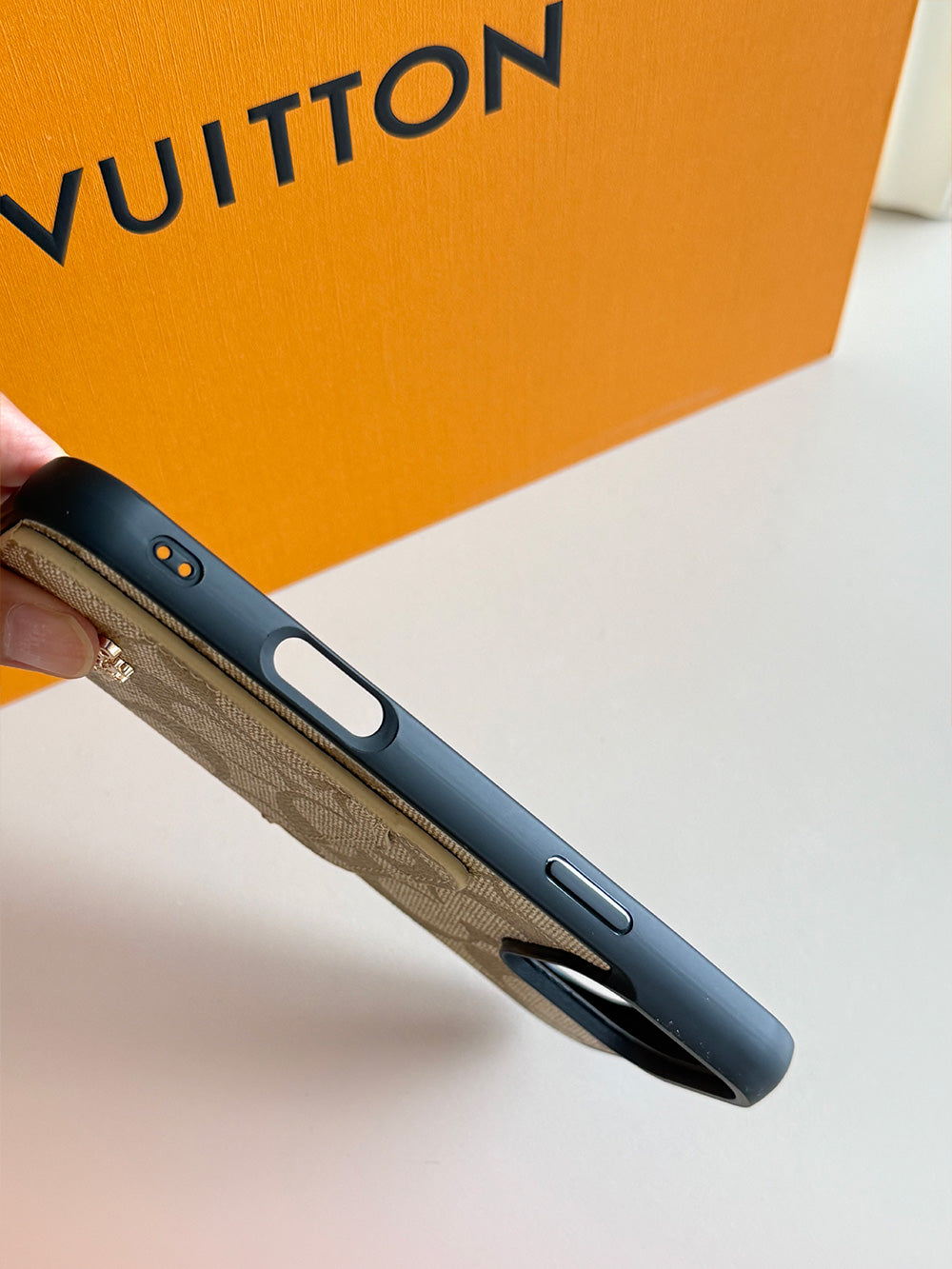 L series Phone case 1056 | with card holder (subject to the video)