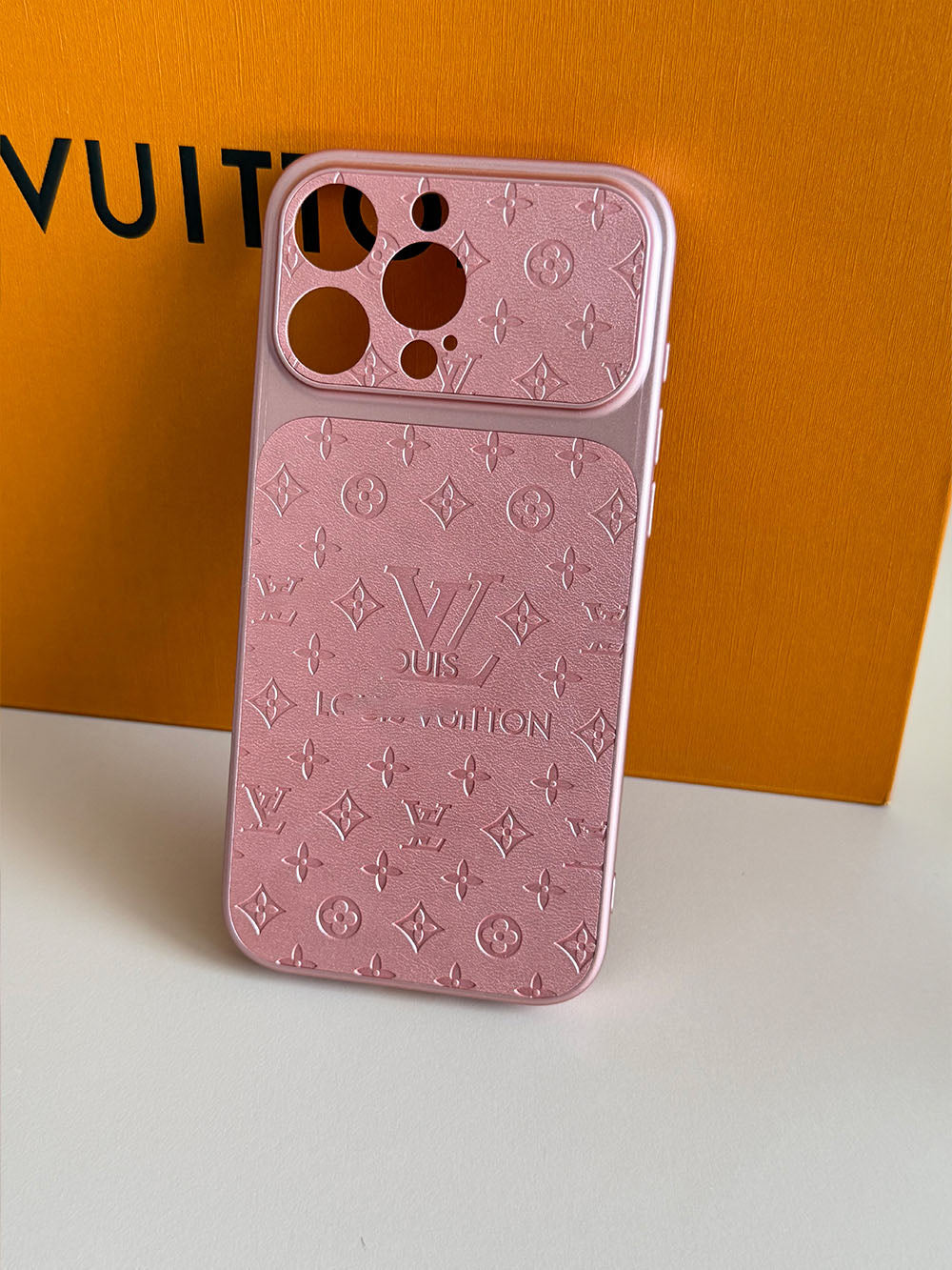 L series Phone case 2057 | Instantly Enlarges the Window (subject to the image)
