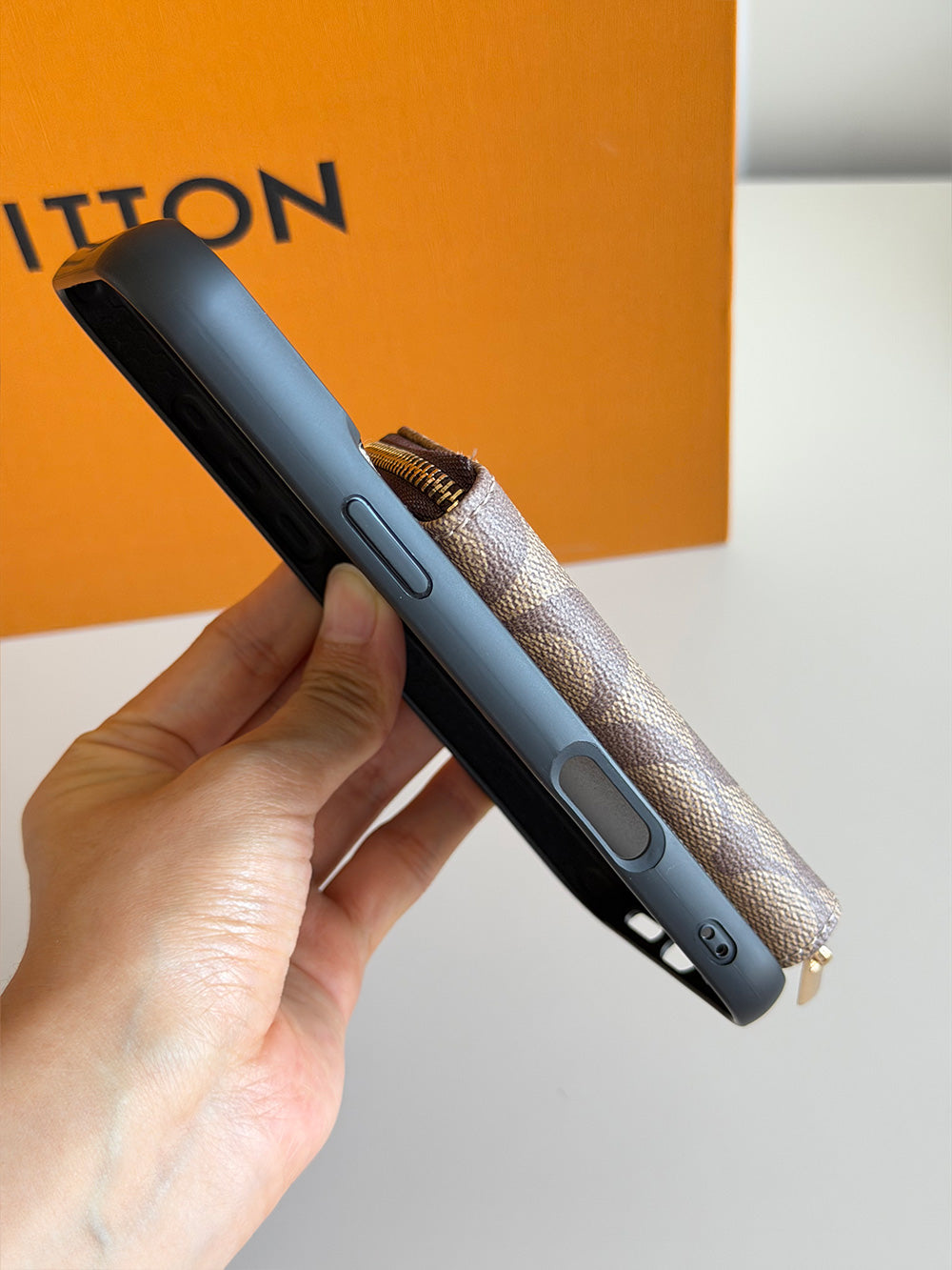 C series Phone case 1078 | with card holder (subject to the video)