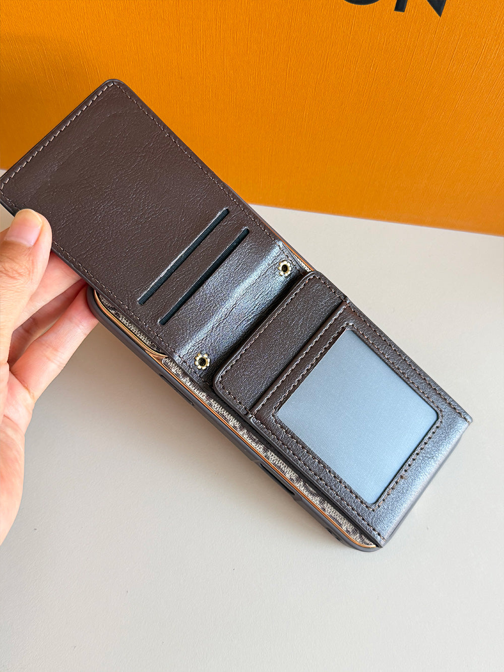 L series Phone case 1059-2 | with card holder (subject to the video)