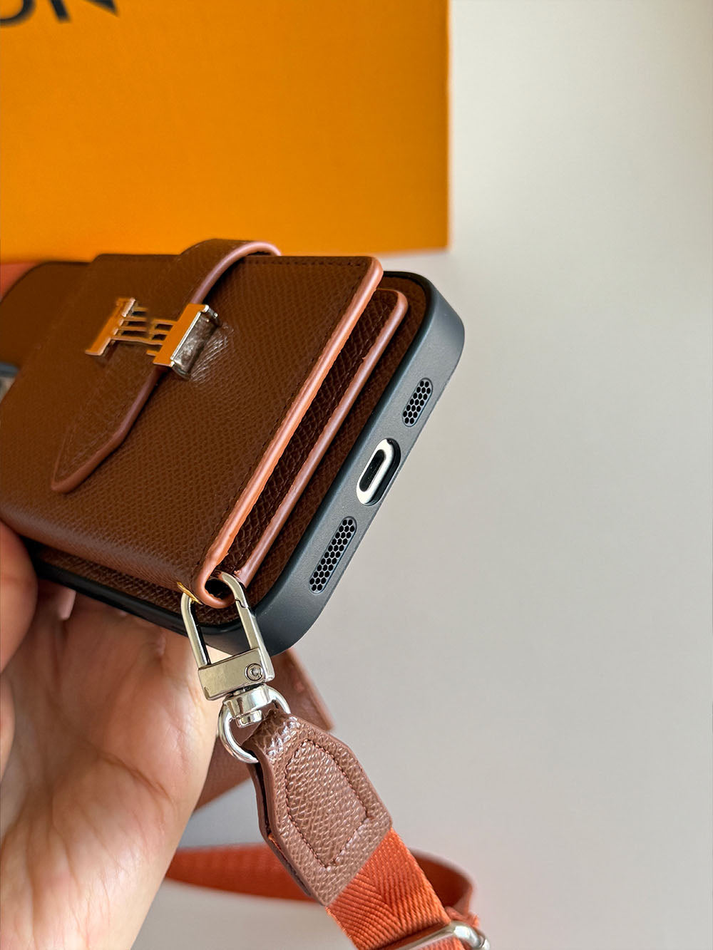 H series Phone case 1093 | with card holder (subject to the video)